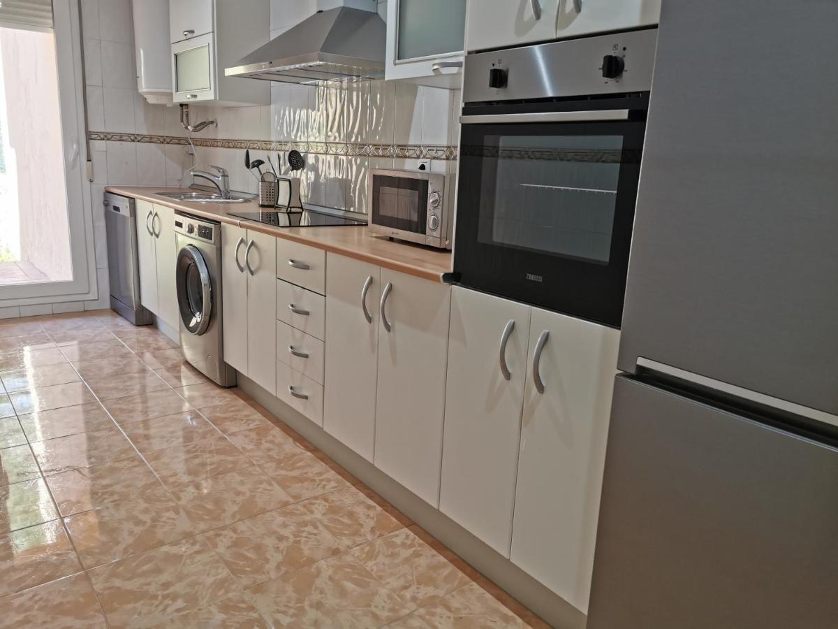 Marbella Junto Al Mar Con Gran Terraza Apartment ภายนอก รูปภาพ