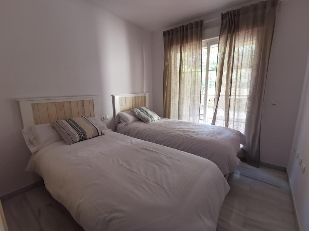 Marbella Junto Al Mar Con Gran Terraza Apartment ภายนอก รูปภาพ